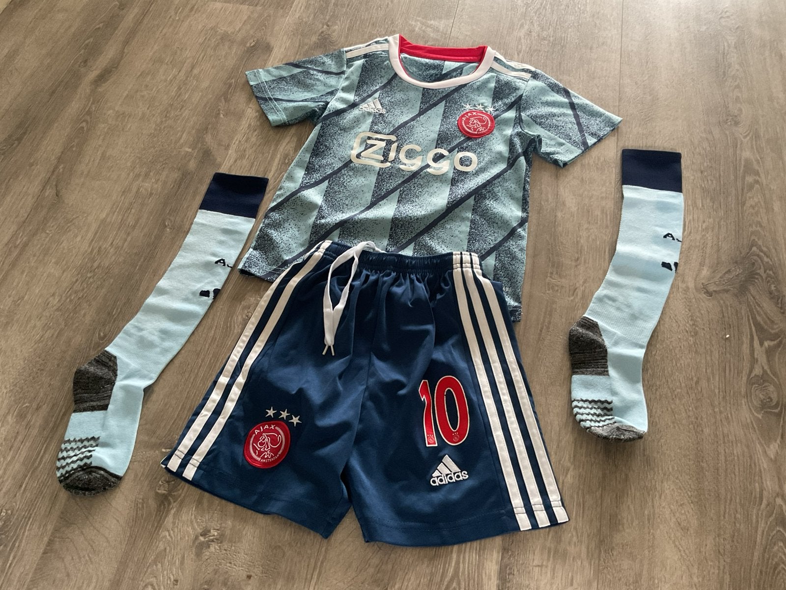 Ajax tenue TADIC 10, Maat XS of kleiner, Ophalen of Verzenden, Gebruikt, Set