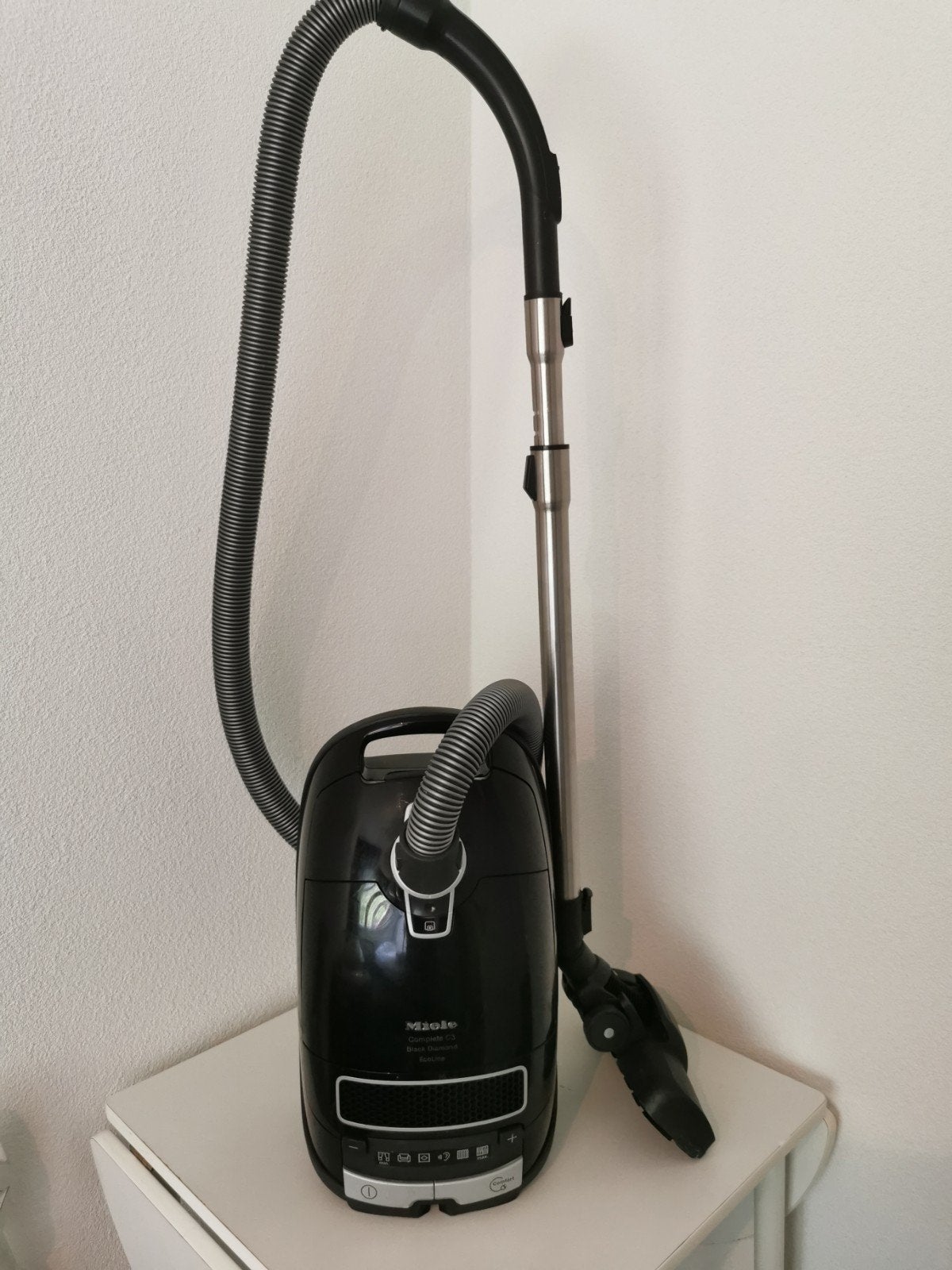 nette Miele stofzuiger Complete C3 Black diamond ecoline, Witgoed en Apparatuur, Stofzak, Gebruikt, Geschikt voor harde vloeren