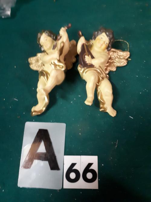 66/a engelenbeeldjes, 2 stuks, kunststof, Diversen, Kerst, Ophalen of Verzenden, 'T Olde Gre-j, Info@toldegrej.nl, Endepoelstraat 20f Didam