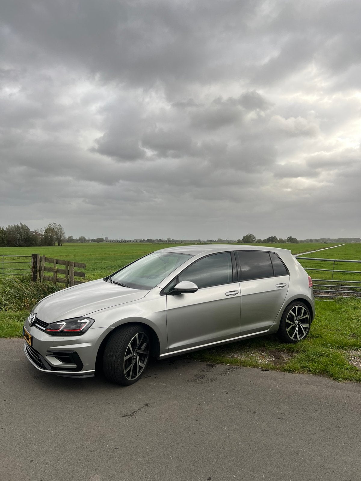 Volkswagen Golf 1.4 TSI 90KW 5D 2013 Grijs, Auto's, Voorwielaandrijving, 1147 kg, 4 cilinders, 620 kg