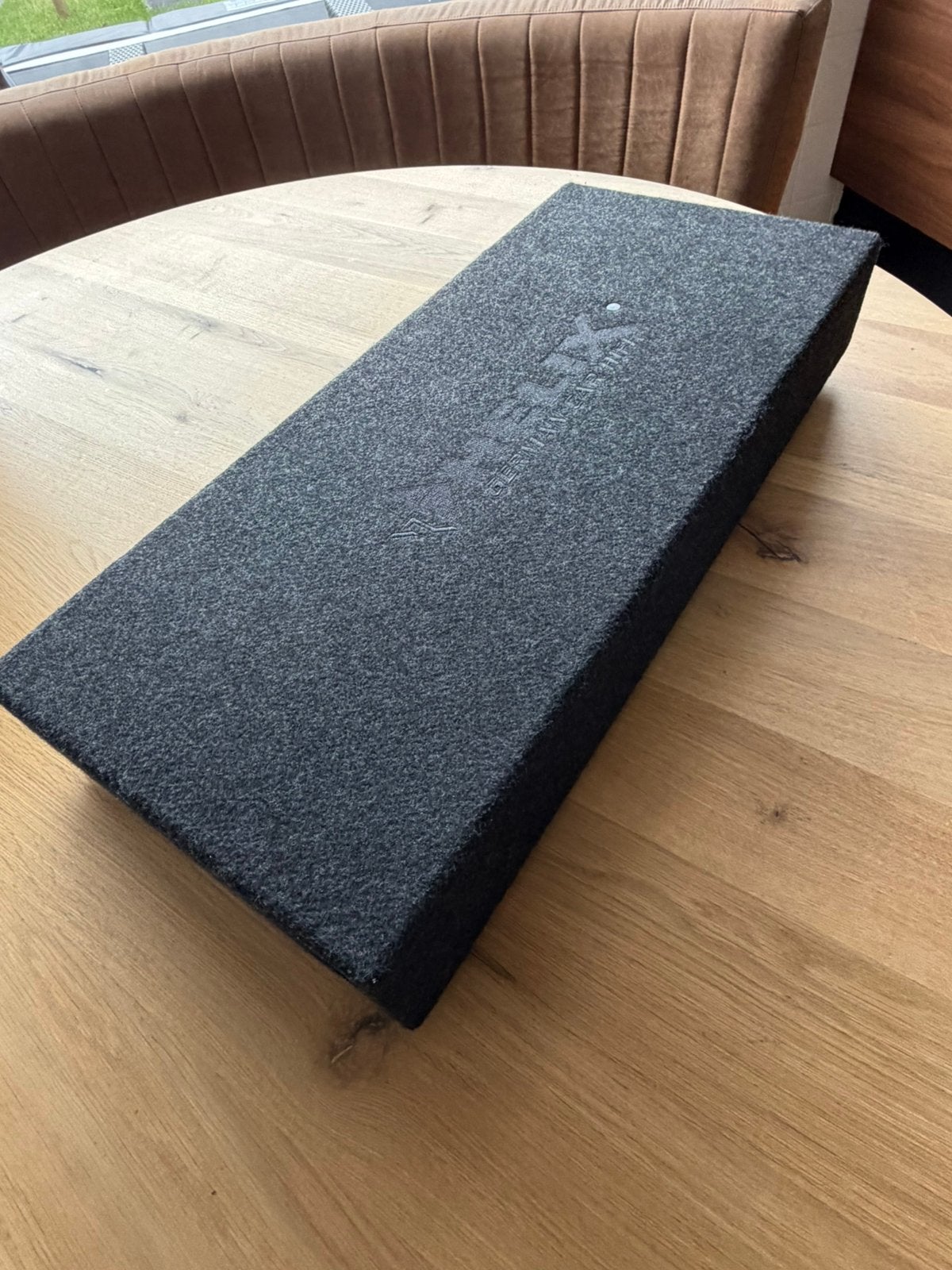 Helix subwooferkist met Impact 10 inch subwoofer, Ophalen, Zo goed als nieuw
