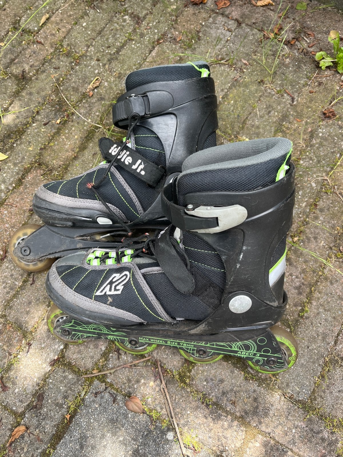 Verstelbare kinder skates maat 35-40, Ophalen, Gebruikt