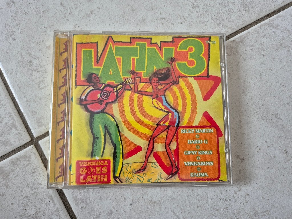Cd latin 3 – 30 latin-american hits, Ophalen of Verzenden, Zo goed als nieuw