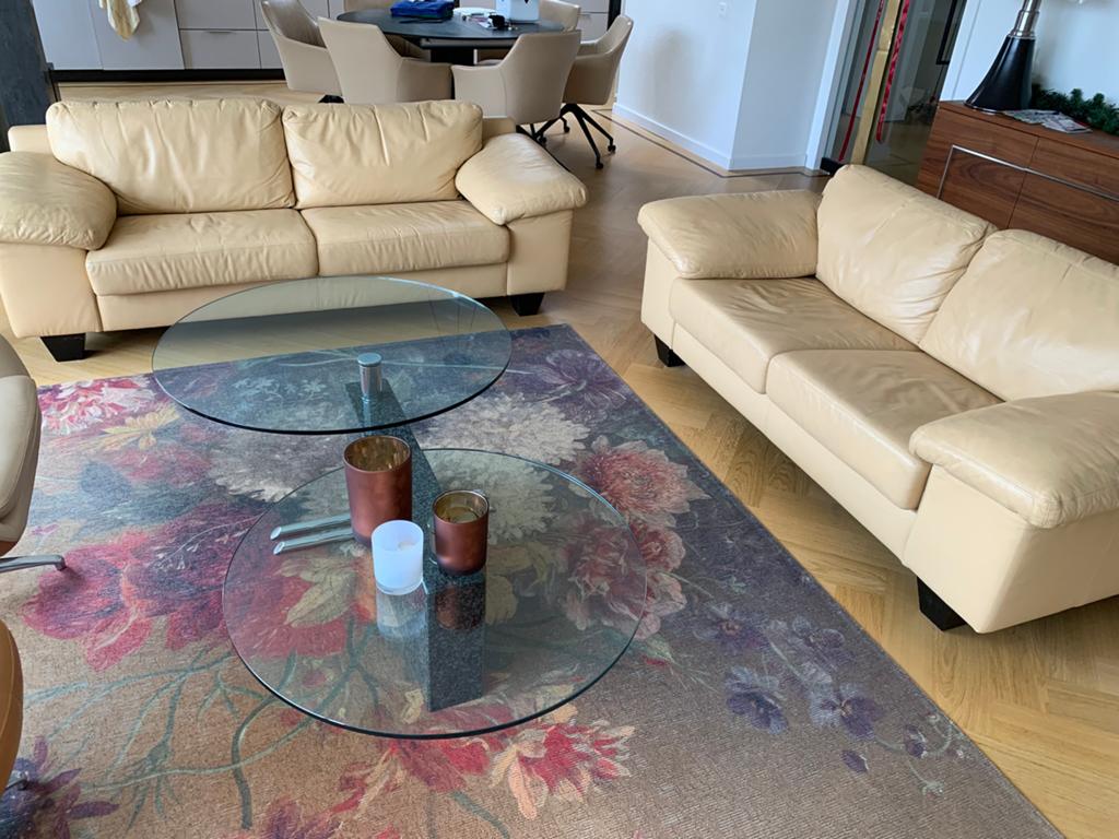 Te koop aangeboden bankstel- Beige/licht bruin Leer, Ophalen, 150 tot 200 cm, Tweepersoons, Zo goed als nieuw
