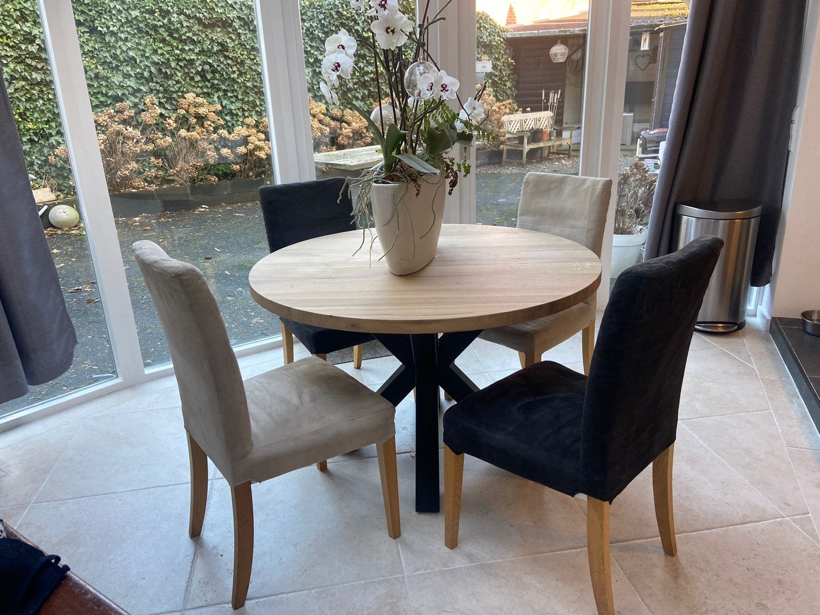 Foto 19 van Eiken ronde eettafel tafel bureau GRATIS BEZORGD Eikenhout