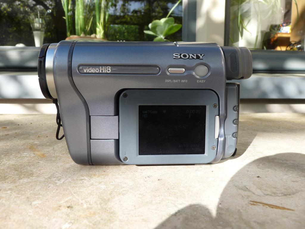 Retro filmen of digitaliseren ? Sony Video8 Hi8 met TBC DNR, Ophalen, Hi 8, Camera