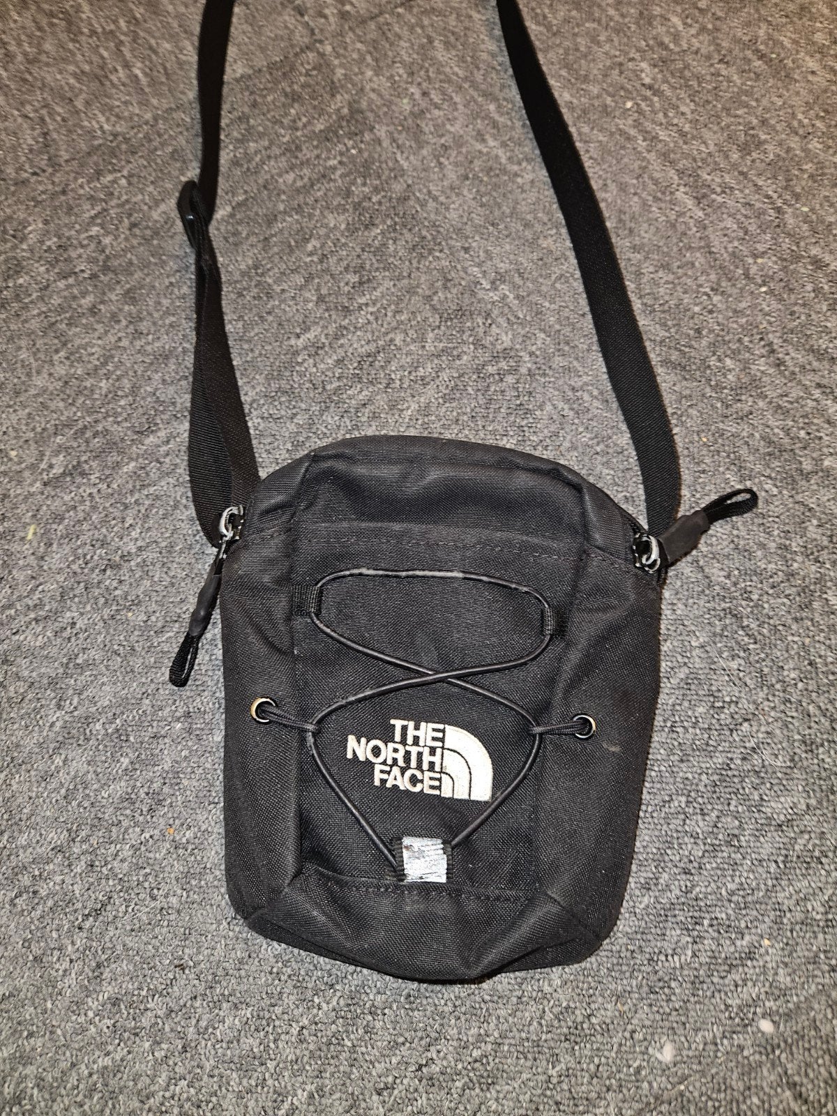 the north face tasje nieuwstaat 15 euro, Ophalen of Verzenden, Zo goed als nieuw, Zwart