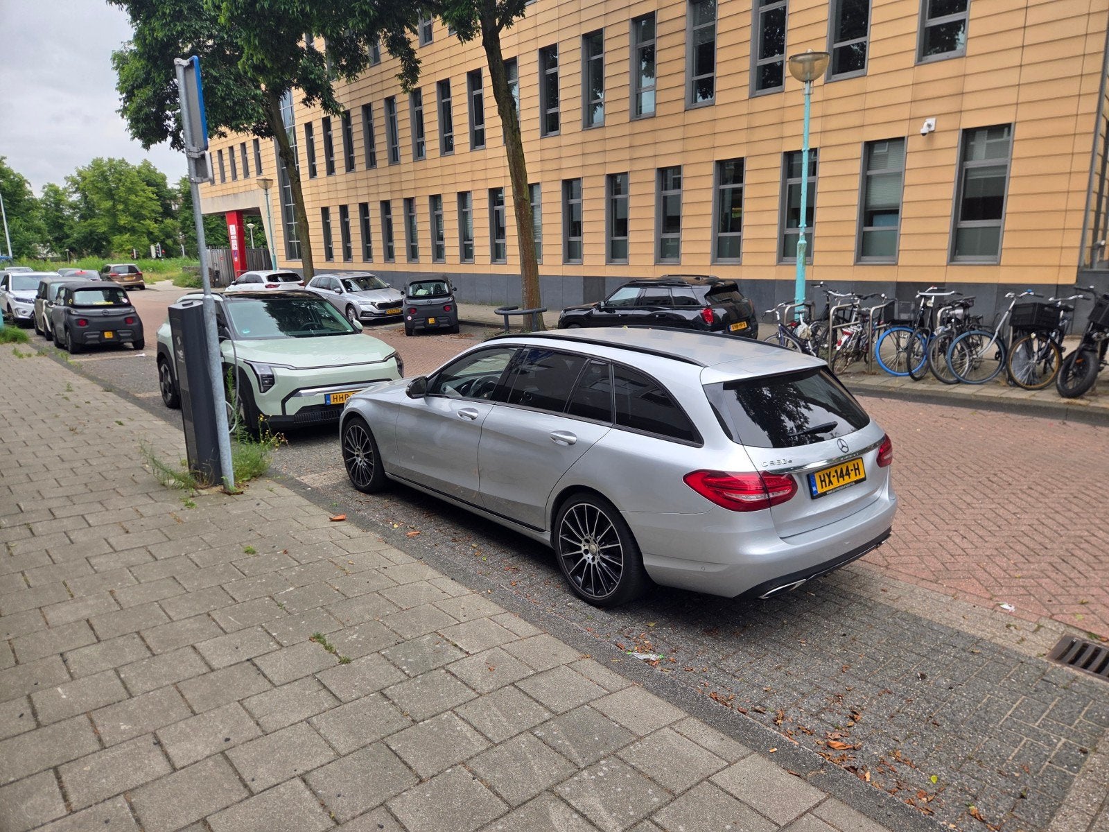 Mercedes-Benz C-Klasse C350 e Plug-in Hybrid 279pk 7G-TRONIC, Auto's, Automaat, Dealer onderhouden, Achterwielaandrijving, ABS