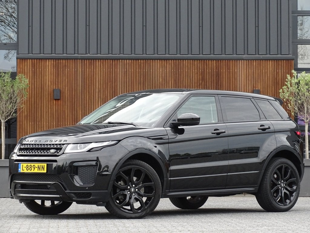 Land Rover Range Rover Evoque 2.0 240PK automaat / SE Dynami, Auto's, Euro 6, 4 cilinders, Zwart, Leder