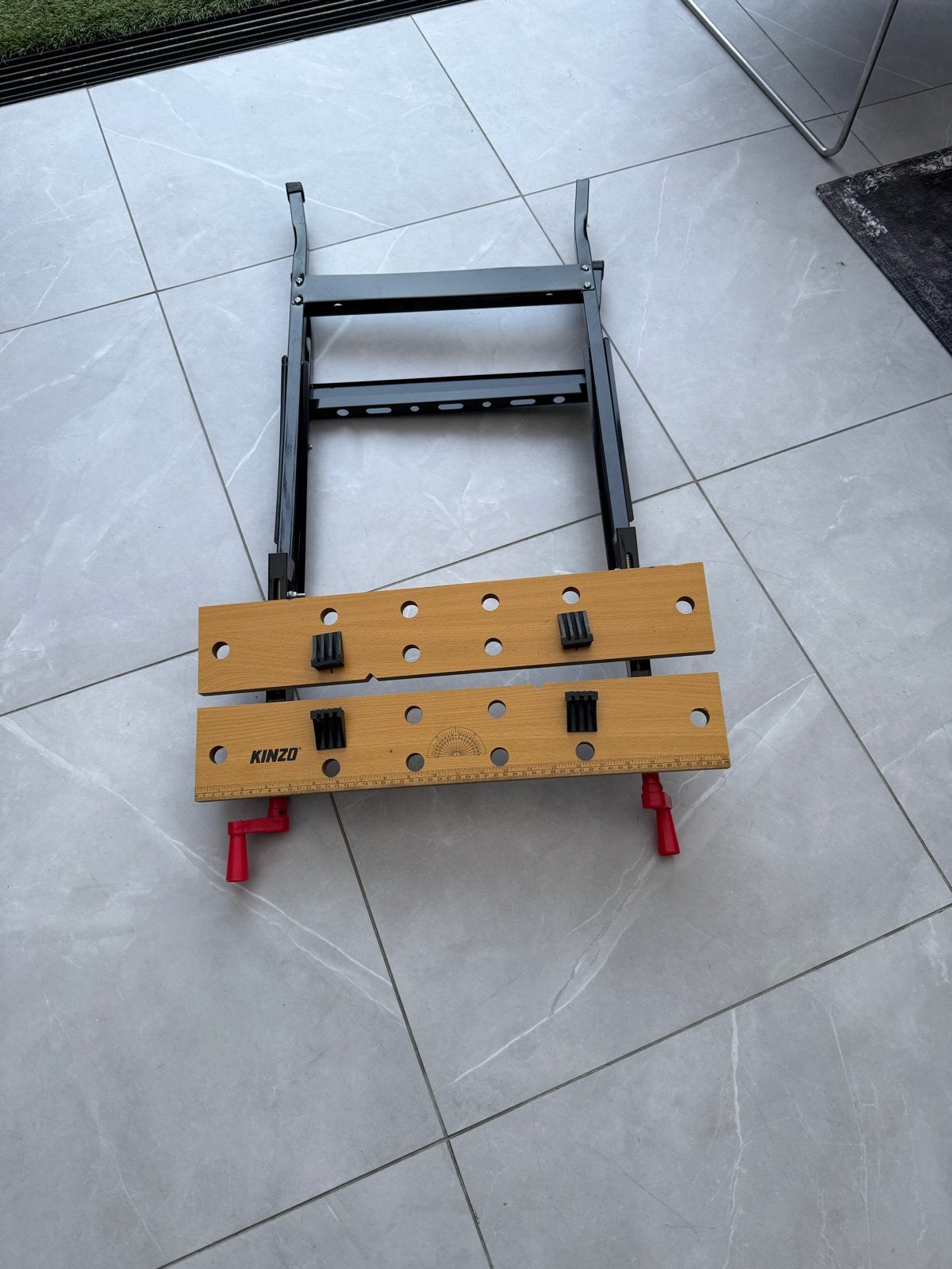 Kinzo Werkbank - Inklapbaar en Draagbaar, Ophalen of Verzenden, Gebruikt, 70 tot 120 cm, Inklapbaar