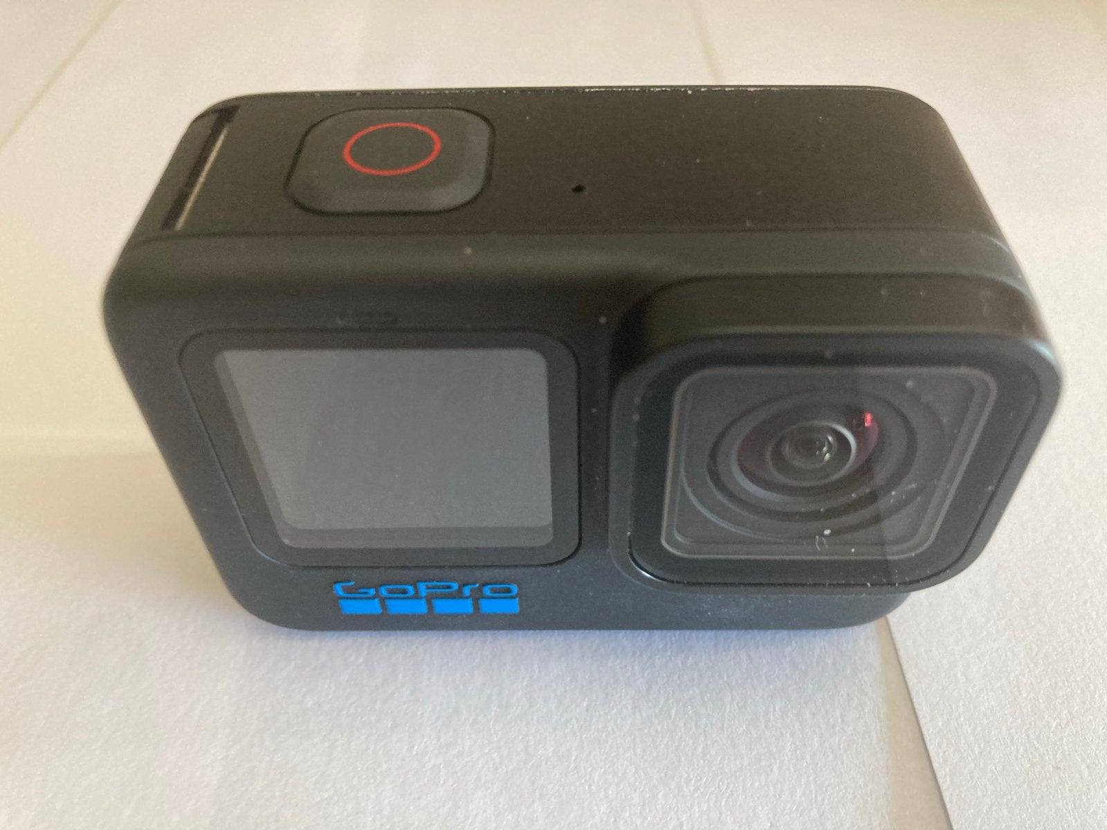 GoPro Hero 10 Black met accessoires en 128GB SD-kaart, Ophalen, Zo goed als nieuw, GoPro
