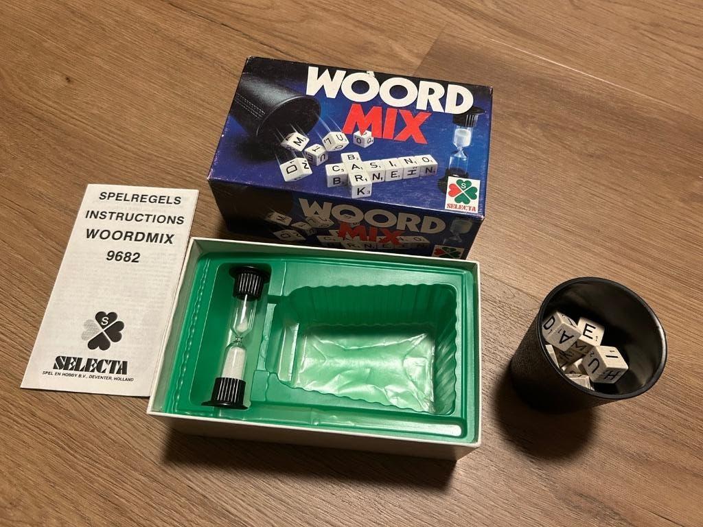 Woordmix woordspel, Hobby en Vrije tijd, Gezelschapsspellen | Bordspellen, Ophalen of Verzenden, Gebruikt