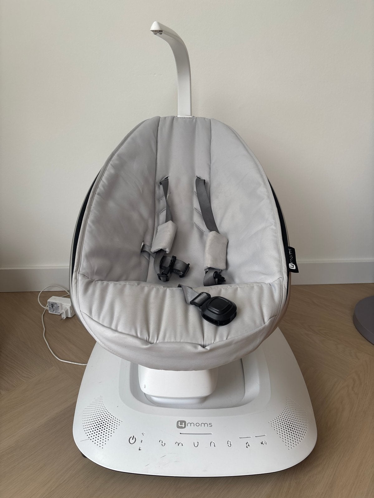 4moms mamaRoo 5.0 Wipstoel, Kinderen en Baby's, Wipstoeltjes, Overige merken, Wipstoel, Ophalen of Verzenden, Met gordel(s) of riempje(s)