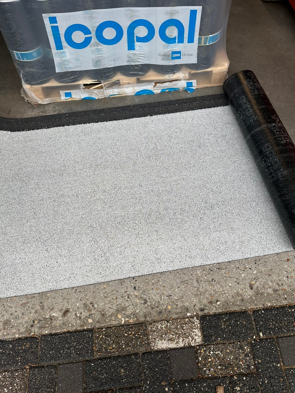 Koopje soprema wit mineraal €1.150,00 pallet 120 m2, Doe-het-zelf en Verbouw, Dakpannen en Dakbedekking, Overige materialen, Overige kleuren