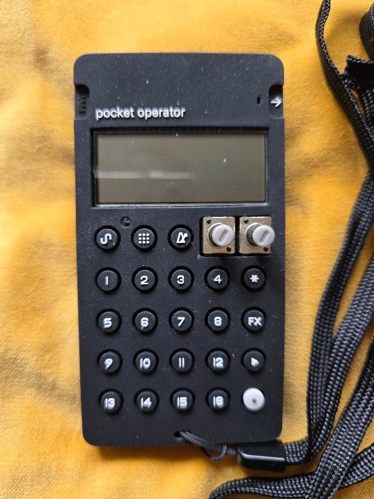 Teenage Engineering Pocket Operator PO-33 K.O.! sampler, Muziek en Instrumenten, Samplers, Verzenden, Zo goed als nieuw