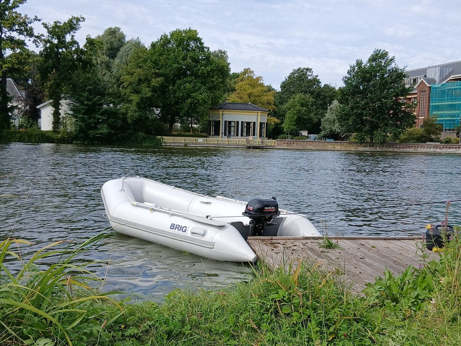 Brig rubberboot met Suzuki 2.5 pk buitenboordmotor, Ophalen, Brig, Overige materialen, Gebruikt