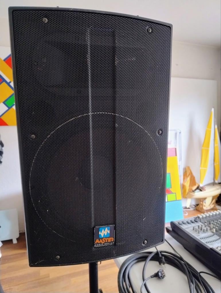 2 Master Audio Design M-15 speakers met statieven, Ophalen, Gebruikt, Overige merken