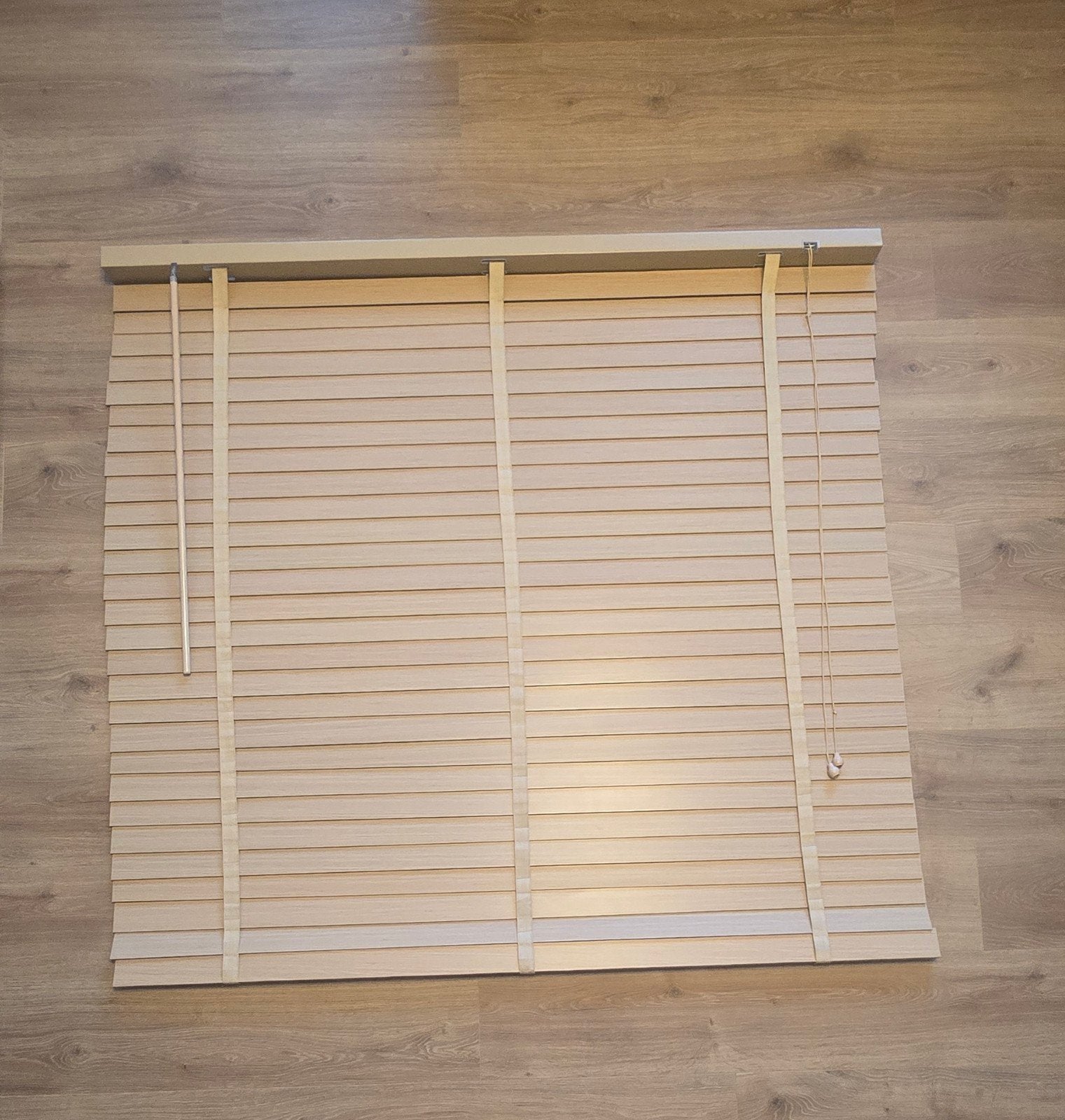 Houten jaloezieën, Gebruikt, Beige, Hout, Ophalen of Verzenden
