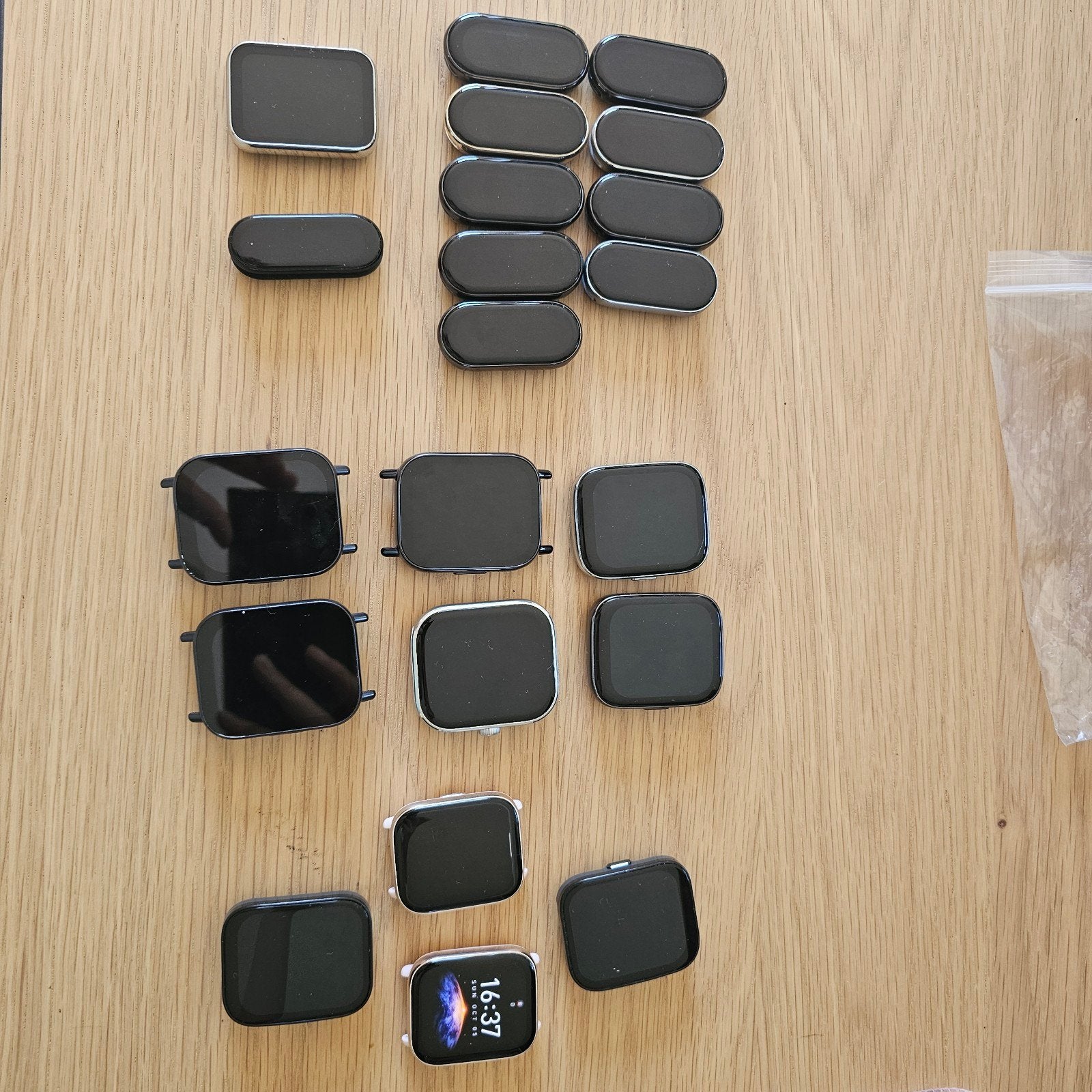 Partij geretourneerde smartwatches als defect., Ophalen of Verzenden, Gebruikt