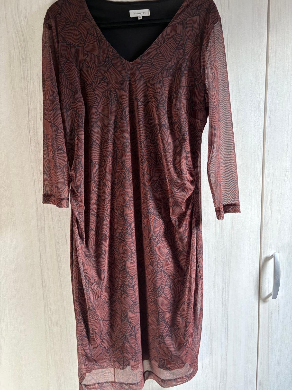 Promiss jurk met bladprint, Bruin, Verzenden, Maat 42/44 (L), Zo goed als nieuw