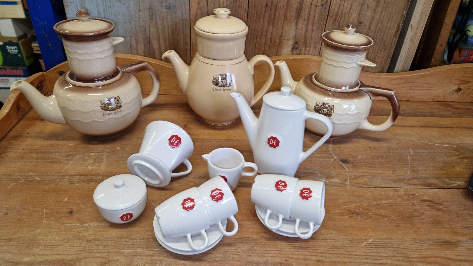 Verzameling Douwe Egberts servies, Ophalen of Verzenden