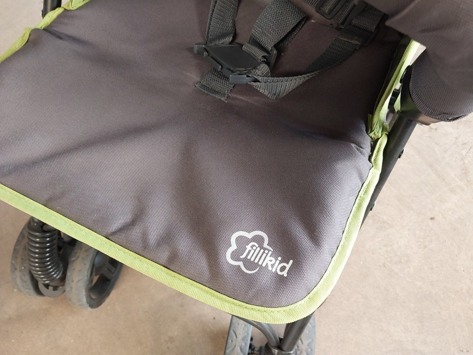 Fillikid Buggy - Grijs/Groen, Kinderen en Baby's, Buggy's, Ophalen of Verzenden, Gebruikt, Overige merken, Zonnekap