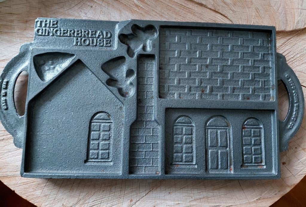 Vintage The Gingerbread House John Wright Cast Iron Mold, Ophalen of Verzenden