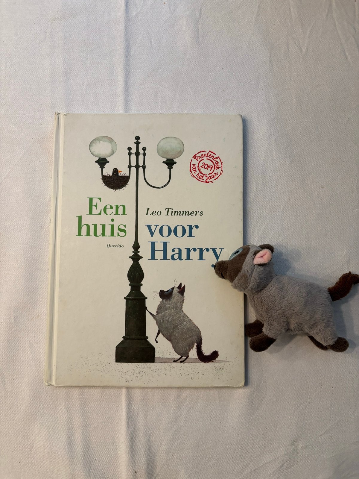 Een huis voor Harry - Leo Timmers (Prentenboek van het jaar), Boeken, Gelezen, Fictie algemeen, Jongen of Meisje, Ophalen of Verzenden