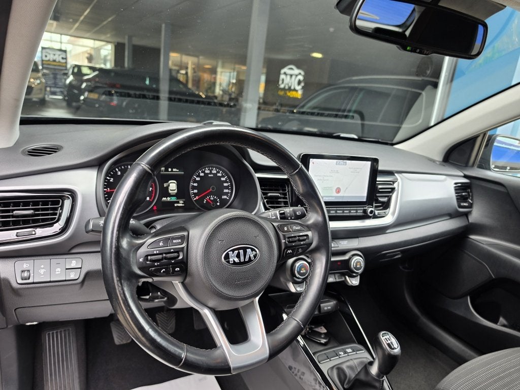 Kia Stonic 1.0 T-GDi MHEV Dyn+Line | Lane ass | Cruise | Cli, Auto's, Kia, Keurmerk '100% Onderhouden', 12 maanden, Gebruikt, Euro 6