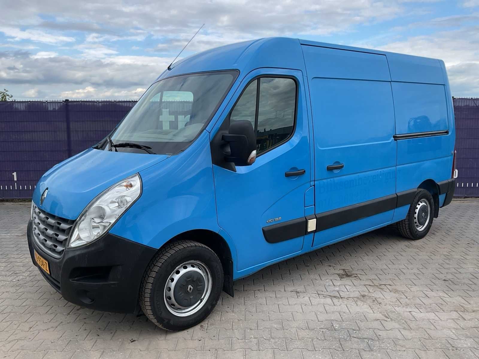 2014 - Renault - Master - T35 2.3 dCi L2H2EcDC - Bedrijfswag, Auto's, 13 km/l, Euro 5, 125 pk, Gebruikt