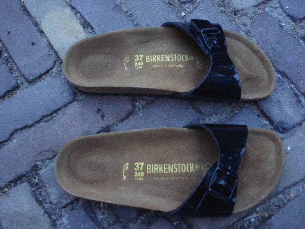 BIRKENSTOCK MADRID ZWART 37 NU GRATIS VERZENDING PER POST, Slippers, Verzenden, Zwart, Nieuw