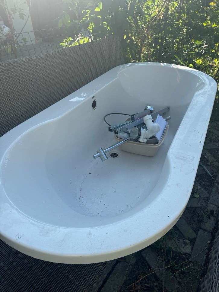 Ligbad met toebehoren - Plieger, Ophalen, Gebruikt, Met bad