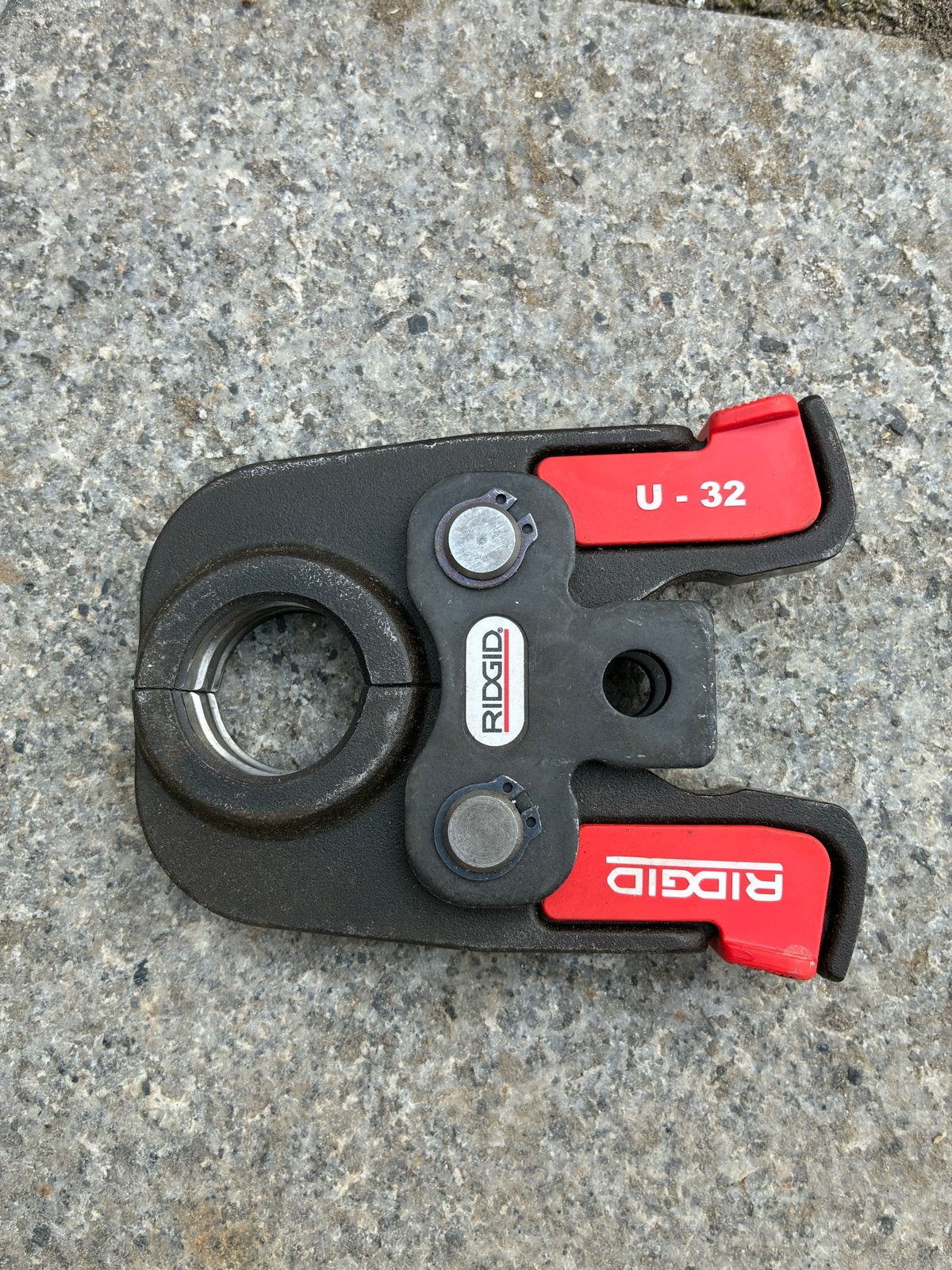 RIDGID U-32 persbek - Zo goed als nieuw, Doe-het-zelf en Verbouw, Ophalen of Verzenden, Zo goed als nieuw, Overige typen, Ridgid