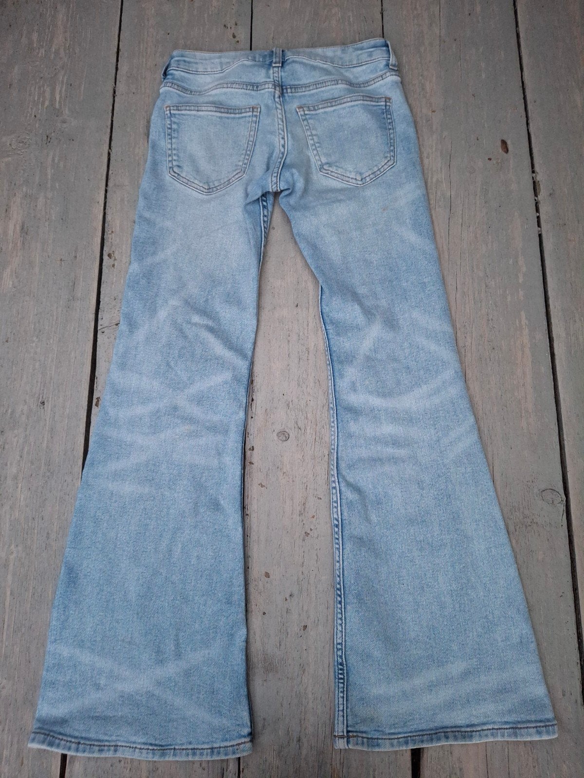 Kids Only low waist flared jeans maat 32, Ophalen of Verzenden, Zo goed als nieuw, Meisje, Broek
