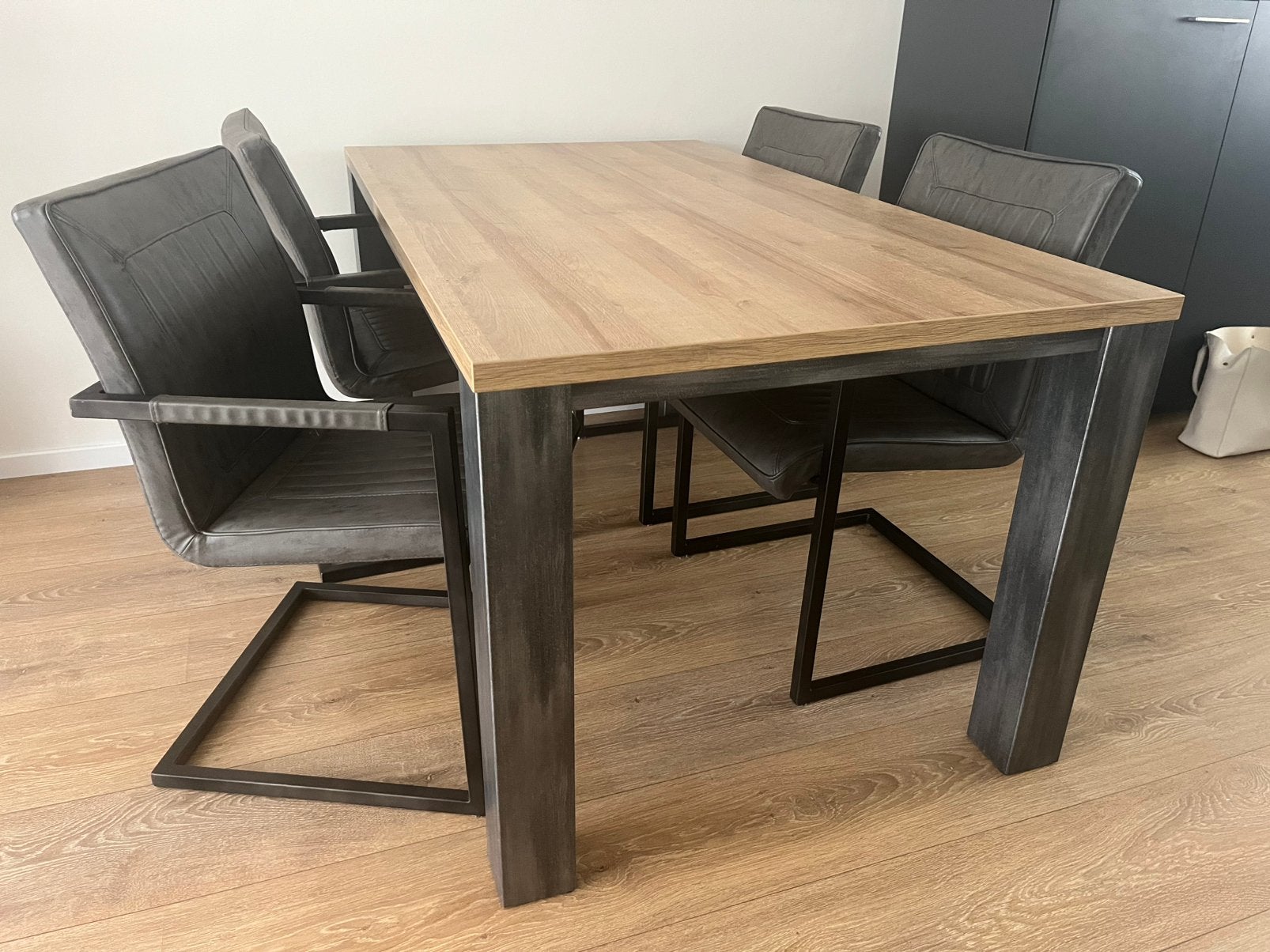 Mooie eethoek met 4 stoelen, Ophalen, Zo goed als nieuw, 4 tot 6 stoelen