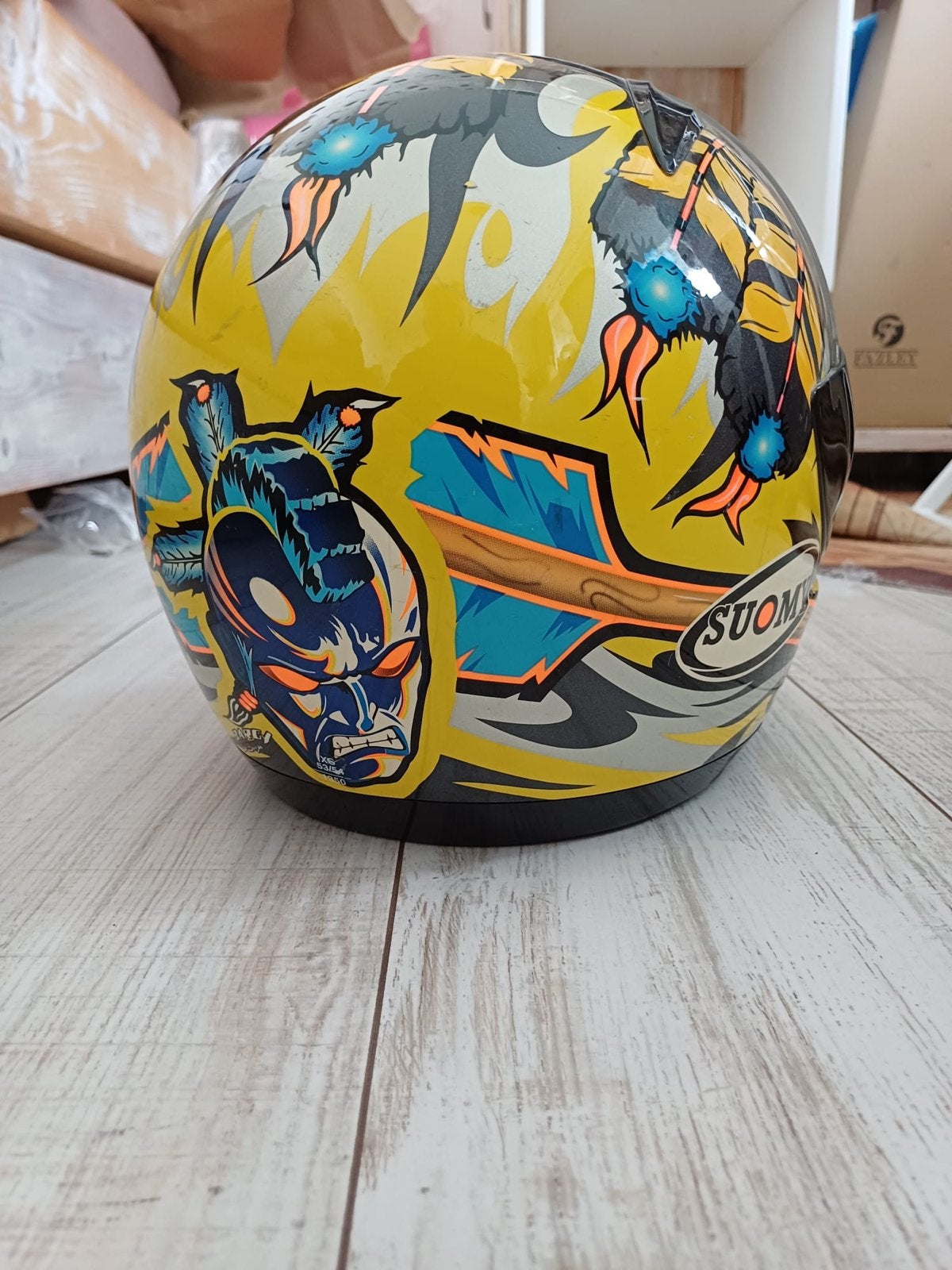 Suomy motorhelm - Jaren '80 design - Kleine maat, Motoren, Kleding | Motorhelmen, Overige merken, Ophalen of Verzenden, Integraalhelm