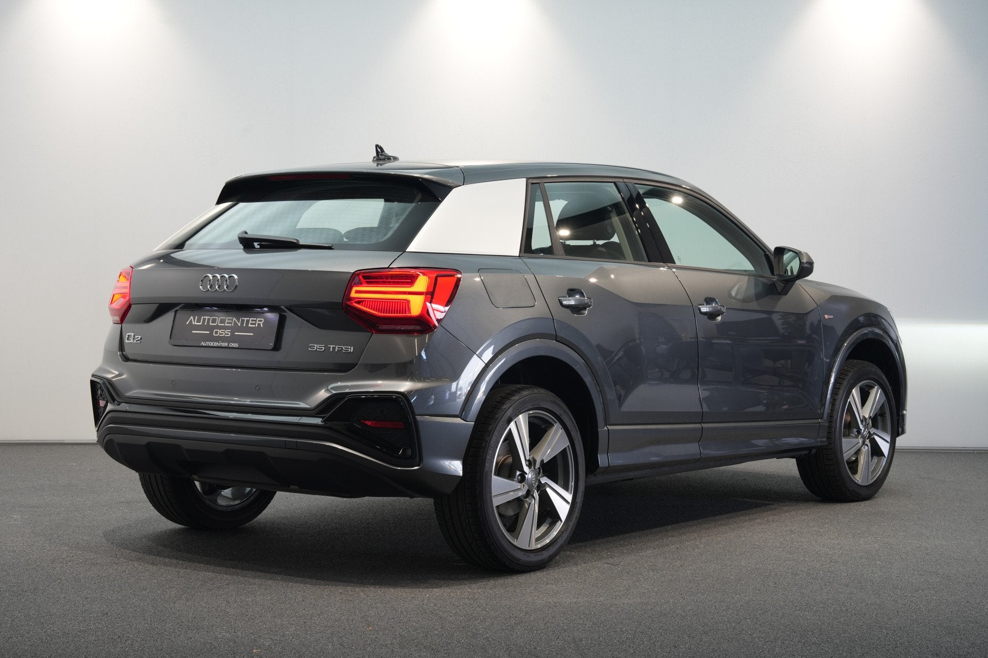 Audi Q2 35 TFSI S Edition  VIR.COCKPIT  18" LMV  CA, Auto's, 4 cilinders, Bedrijf, 690 kg, Adaptive Cruise Control