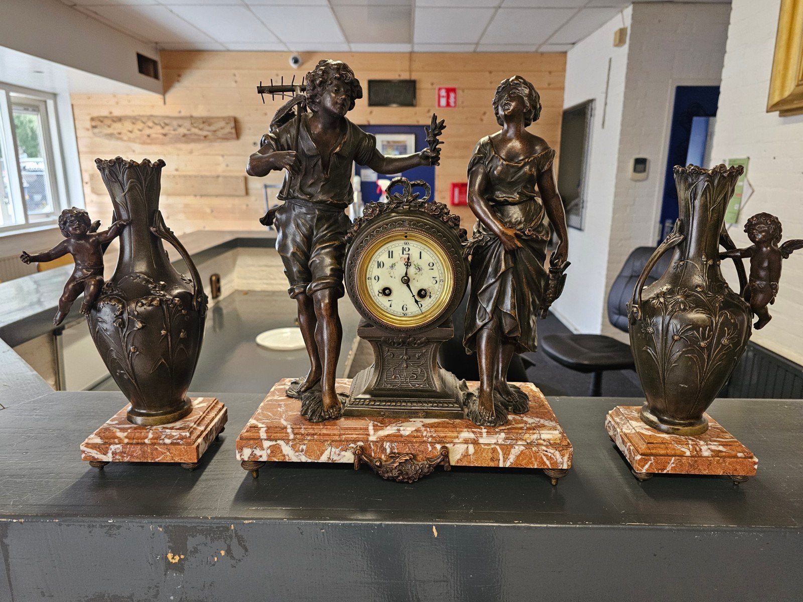Antieke Bronzen Klok met Kandelaars, Ophalen of Verzenden