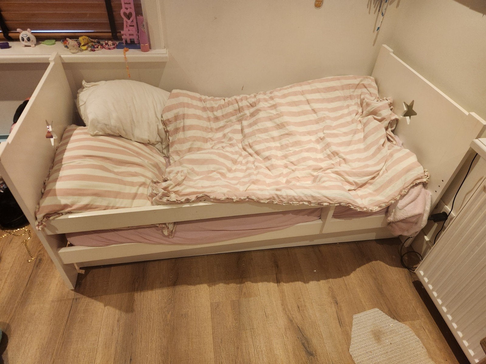 Kinderbed 160x70 cm met gebruikssporen, inclusief matras, Ophalen, Gebruikt, Wit, 190 cm of minder