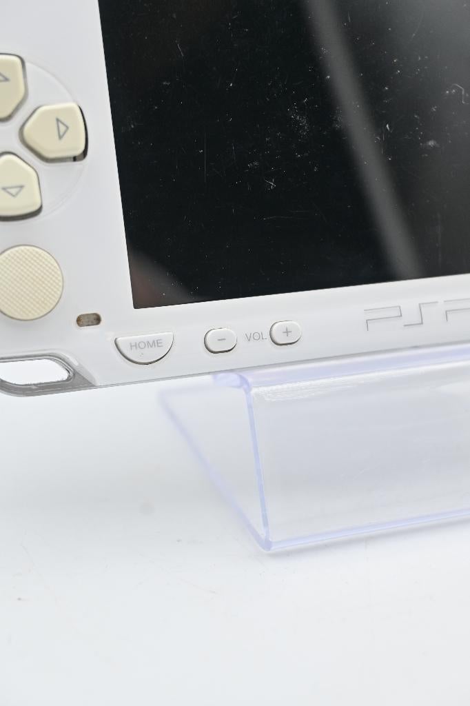 PSP 1004 + Nieuwe Batterij, Spelcomputers en Games, Ophalen of Verzenden, Gebruikt, Wit, PSP