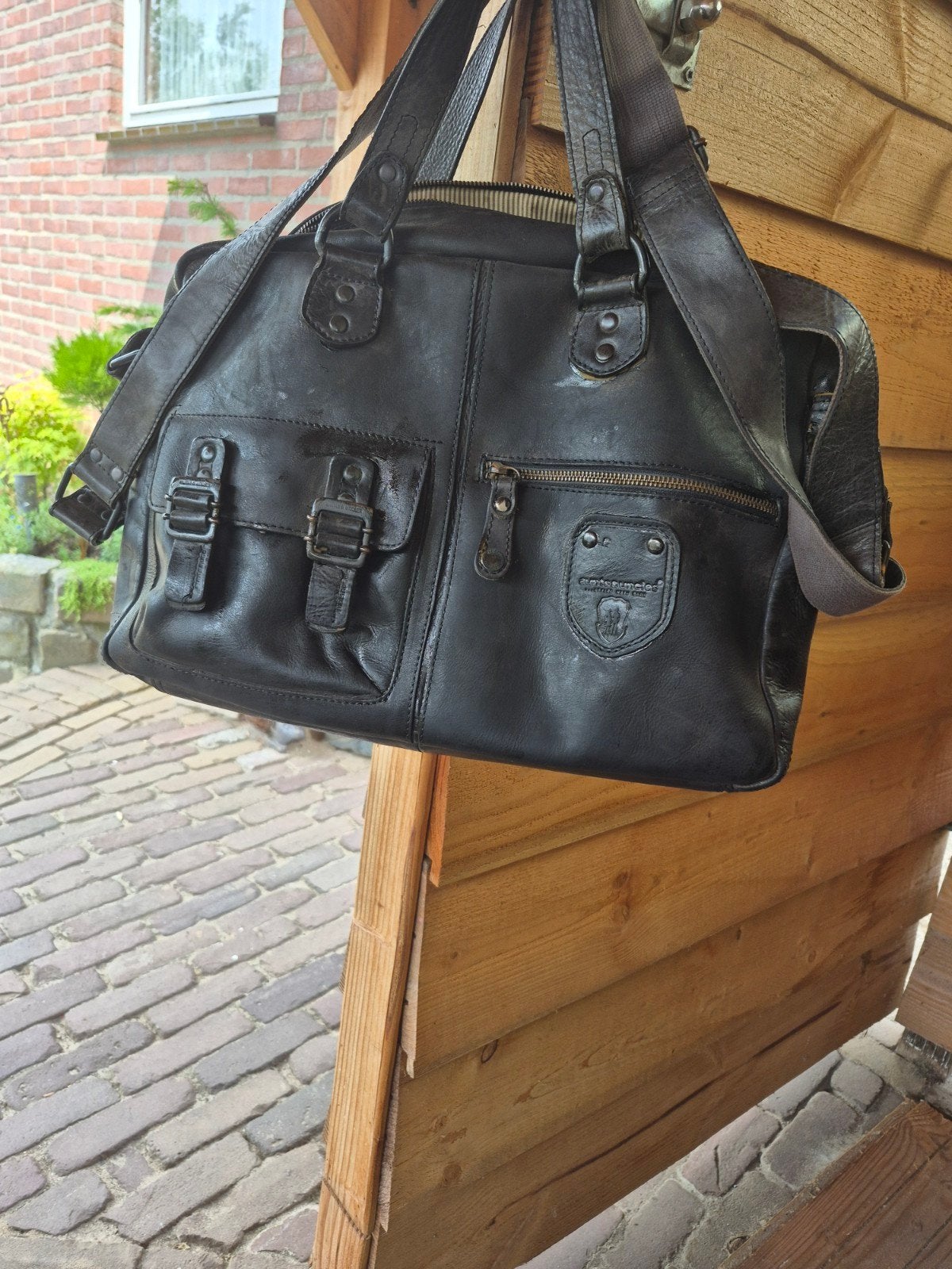 Stoere leren laptoptas/reistas van Aunts & Uncles, Ophalen of Verzenden
