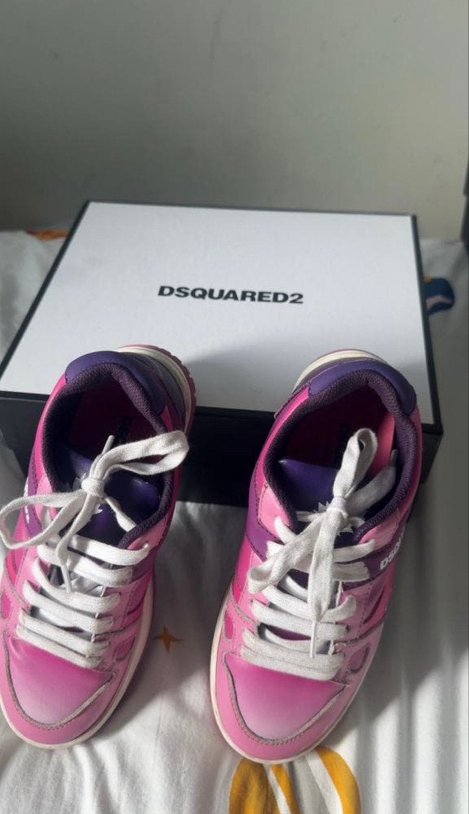 Dsquared2 sneakers roze/paars, maat 34 zo goed als nieuw, Kleding | Dames, Schoenen, Ophalen of Verzenden, Gedragen, Roze, Sneakers of Gympen