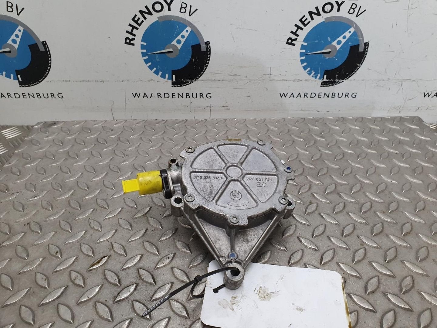 BMW X5 VACUUMPOMP 0710336182A 2018, Ophalen of Verzenden, Gebruikt, Stiba lid