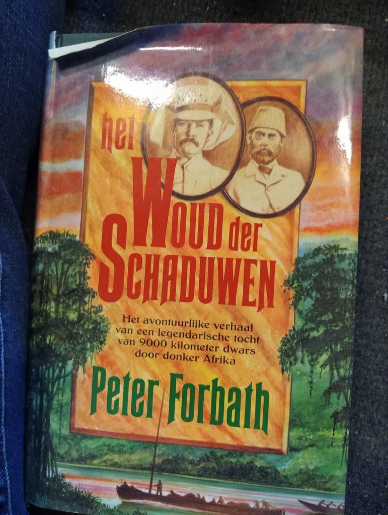 Het Woud der Schaduwen - Peter Forbath, Ophalen of Verzenden, Gelezen, Peter fotbath