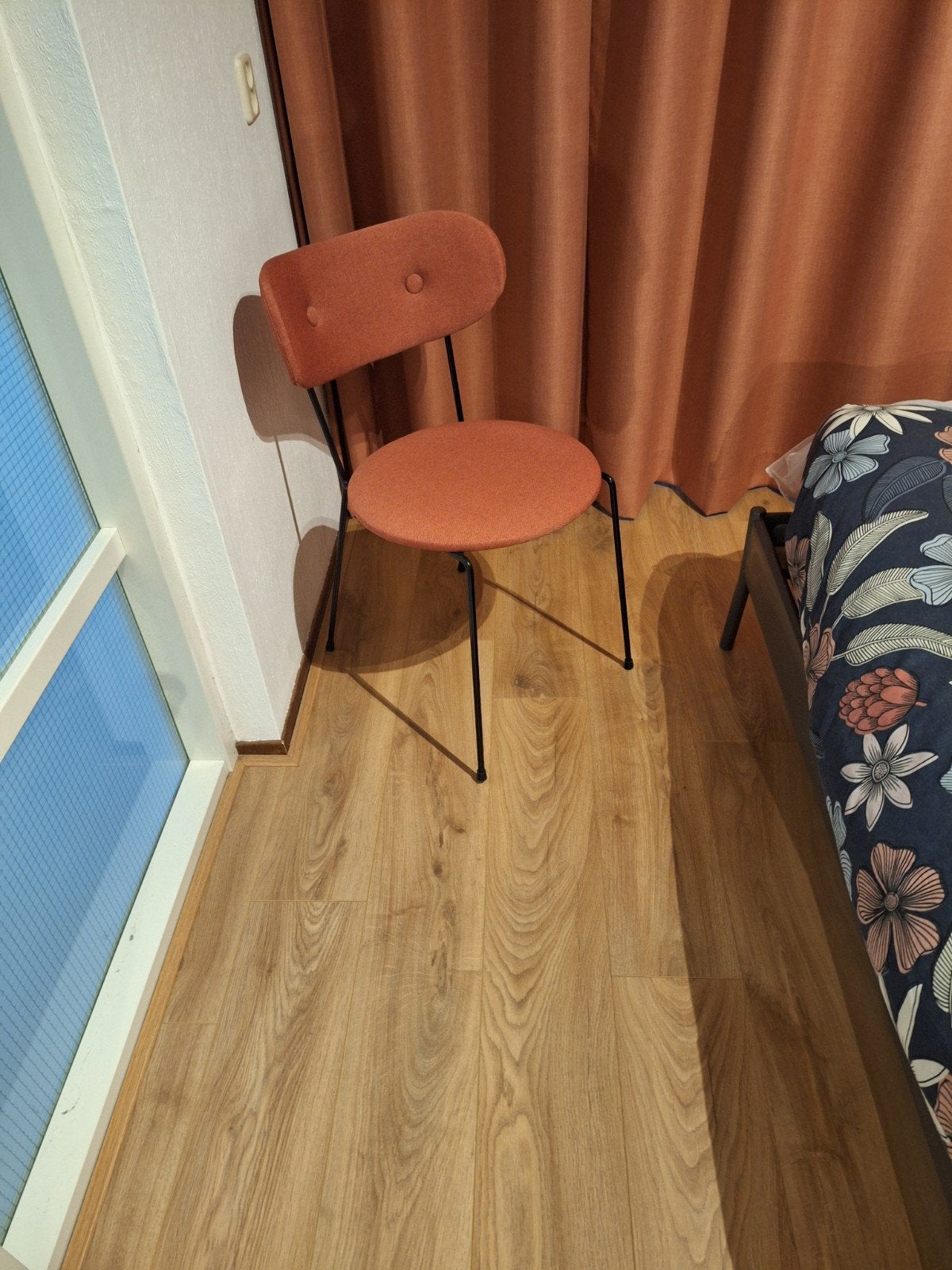 Roze stoel, Huis en Inrichting, Ophalen, Zo goed als nieuw, Overige kleuren, Eén