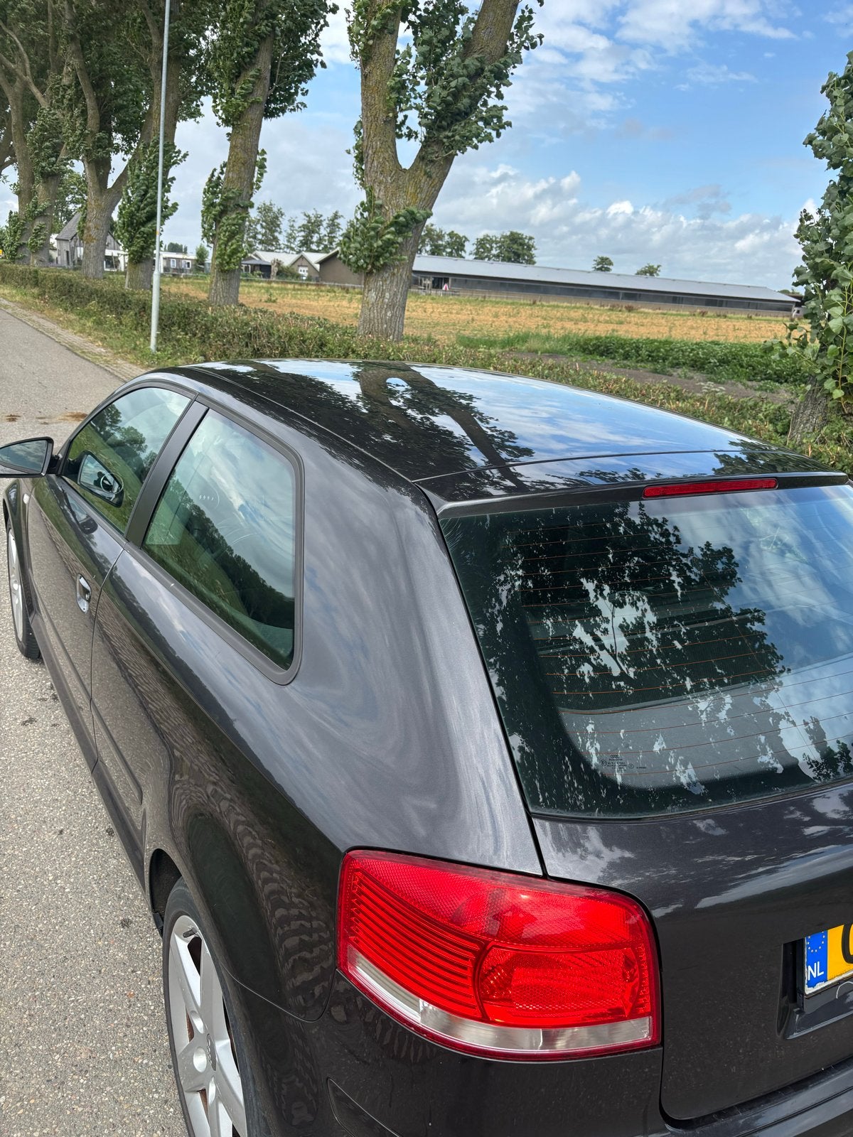 Audi A3 2.0 110KW 3D 2004 Grijs, Voorwielaandrijving, 4 cilinders, 1984 cc, Handgeschakeld