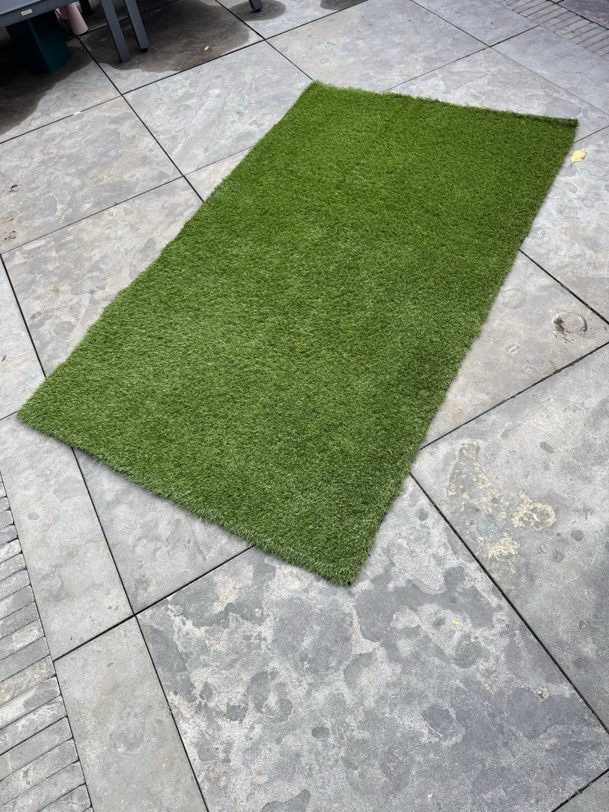 Kunstgrasmat natuurlijke uitstraling 205x118cm, 2,5cm hoog, Ophalen, Zo goed als nieuw, Minder dan 10 m², Kunstgras