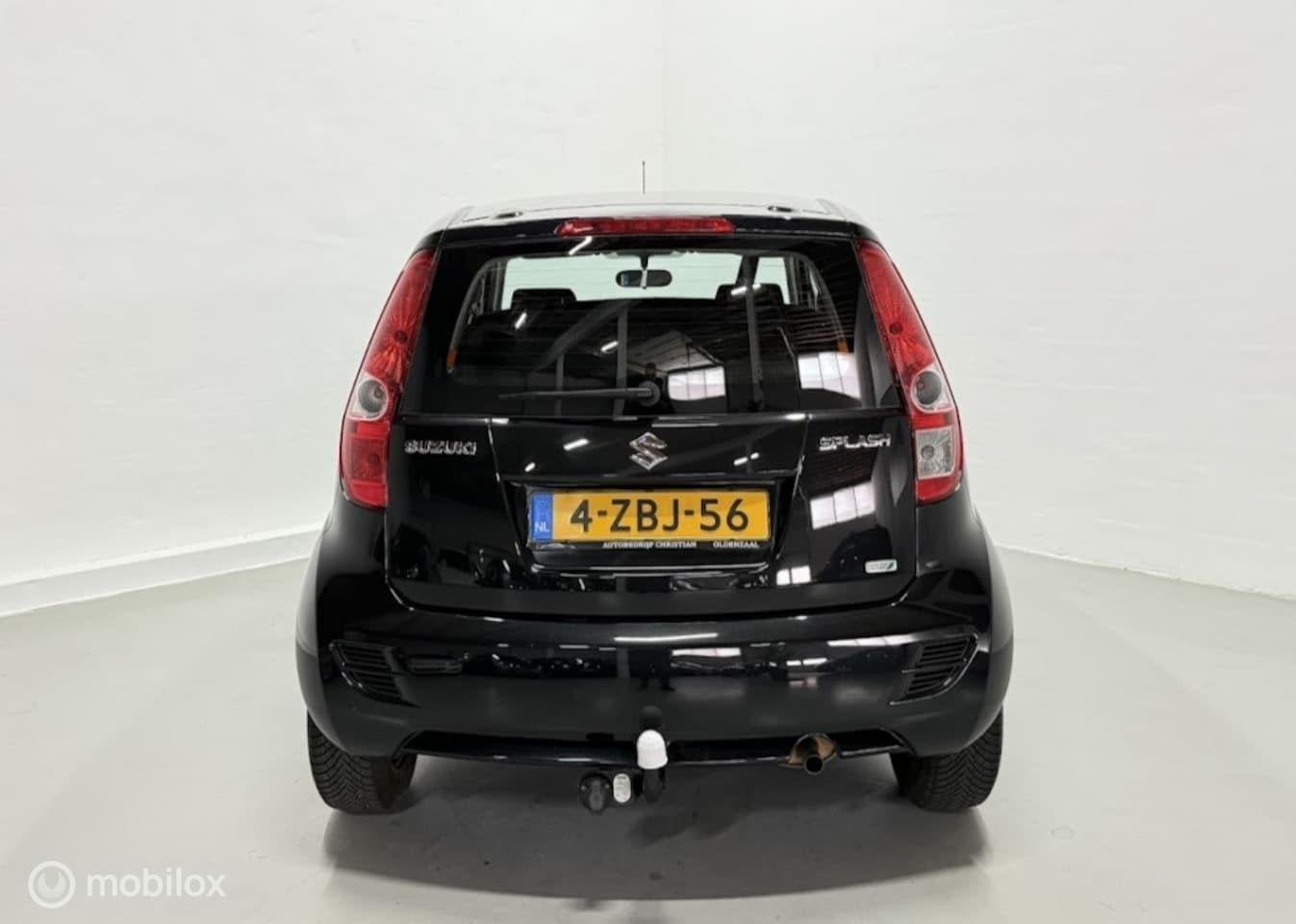 Suzuki Splash 1.2 Comfort EASSS | AIRCO | STUURBEKRACHTIGING, Voorwielaandrijving, 4 cilinders, 965 kg, Zwart