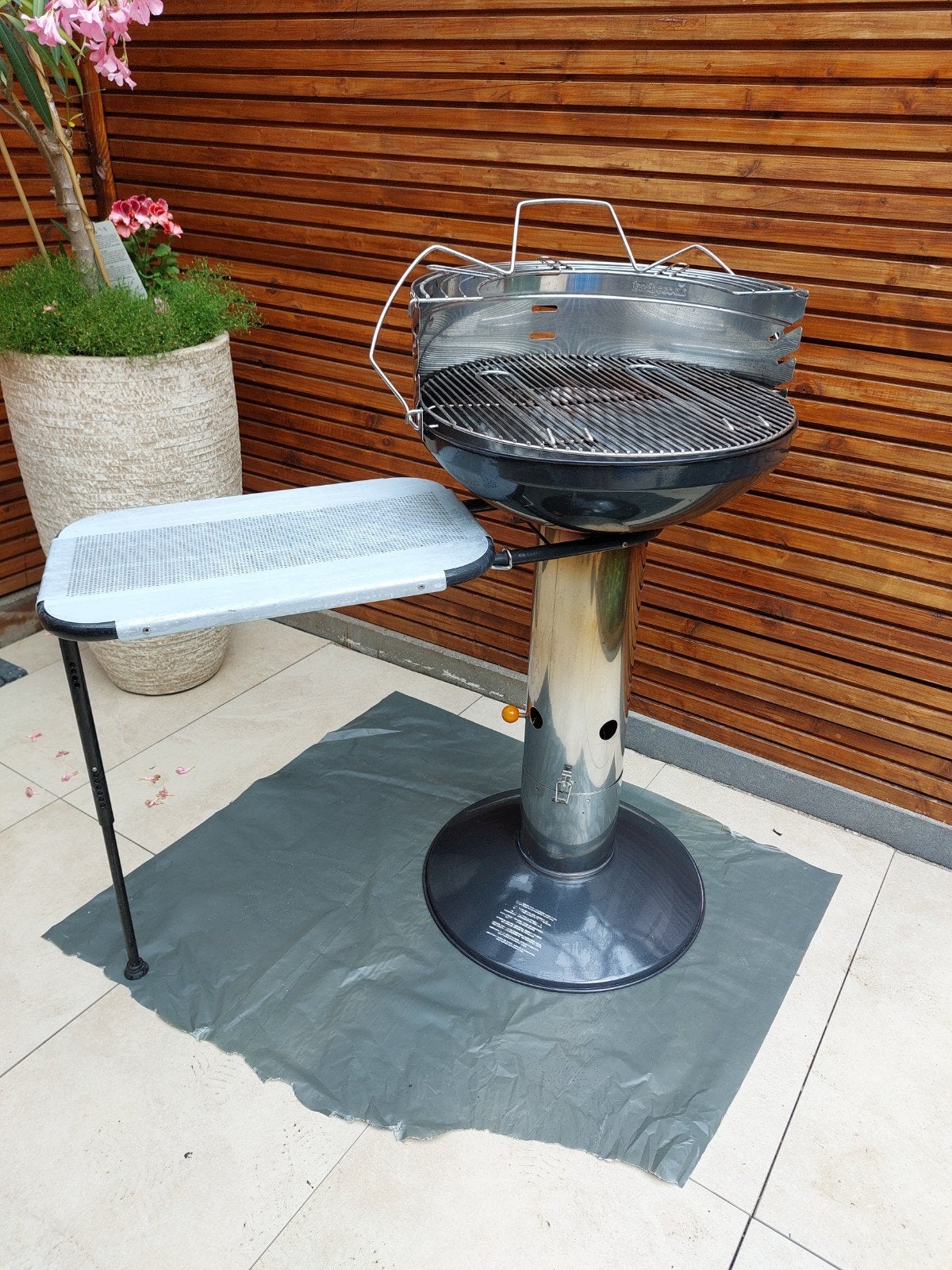 barbecook houtskool barbeque loewy 40 met tafel, Ophalen