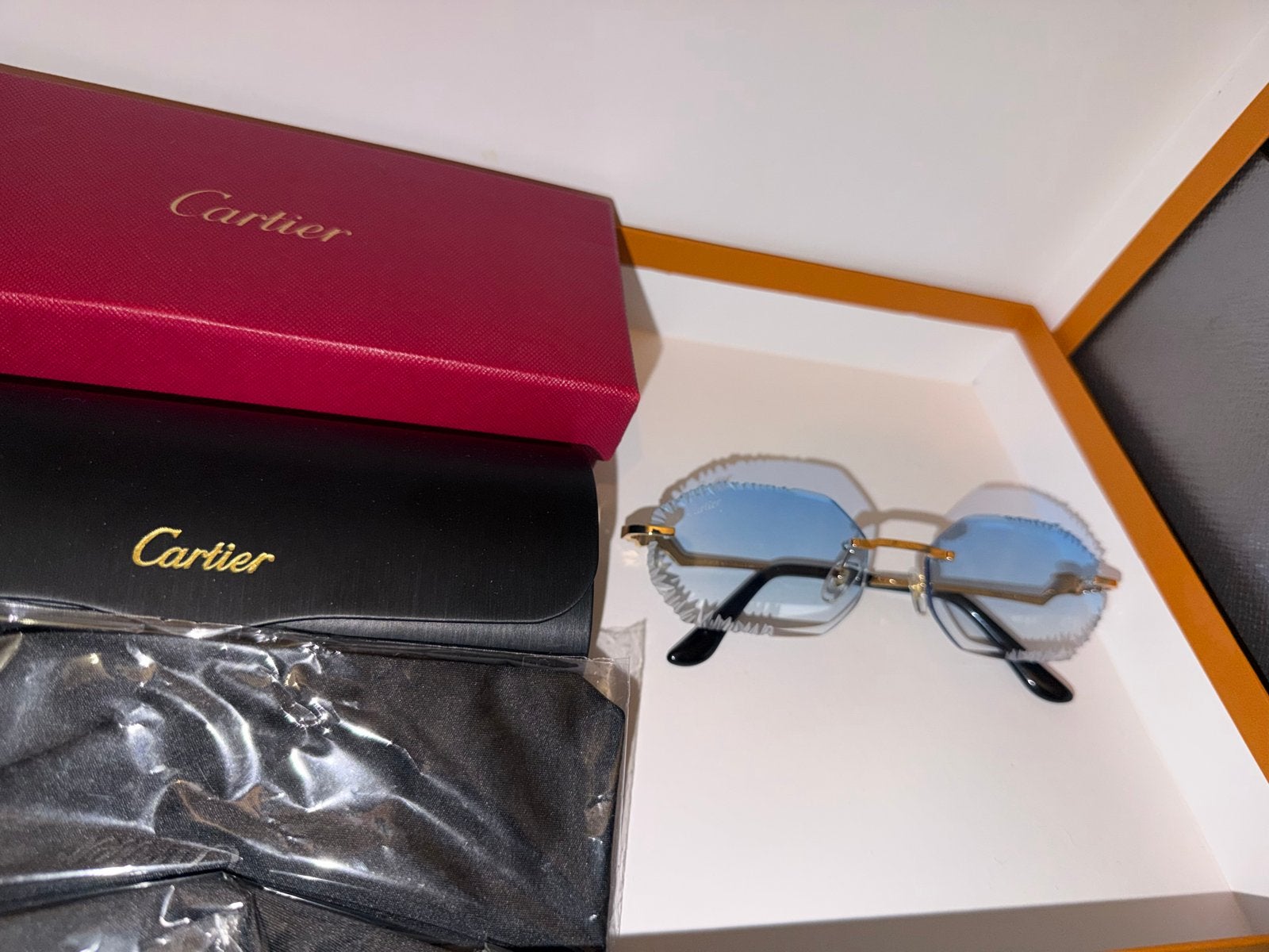 Cartier zonnebril met blauwe glazen, Overige merken, Zonnebril, Blauw, Ophalen of Verzenden